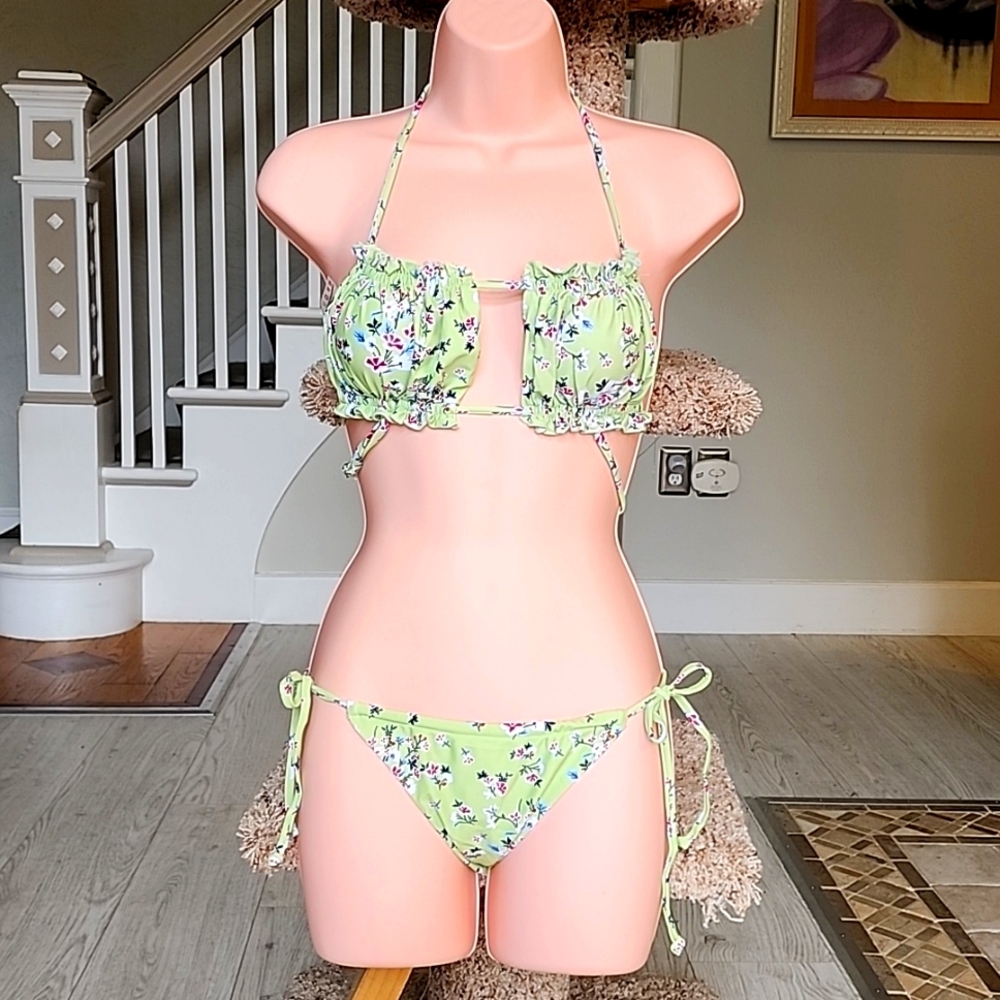 2-Piece Bikini